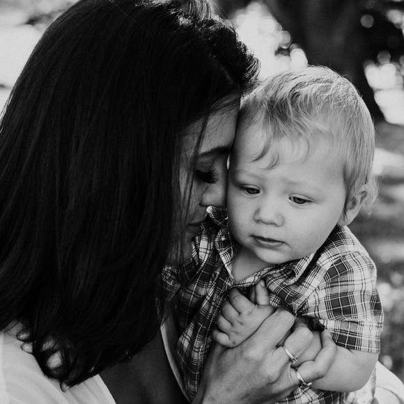 Meet your Posher, Danielle - Picture 1 of 1